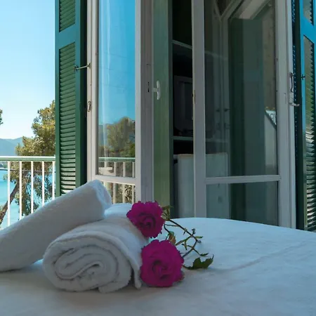 Neorio Bay 2* Poros Town